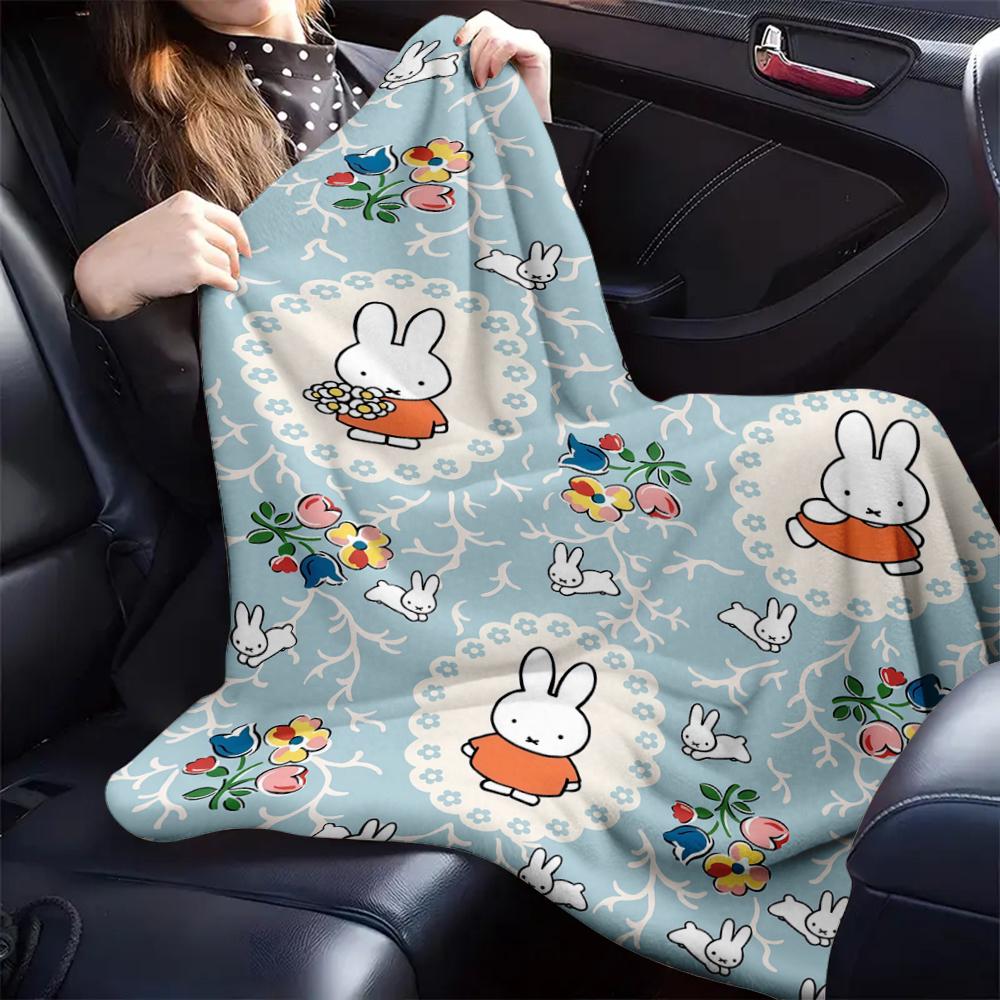 Miffy Cartoon Figure Print Blanket Adorable Rabbit Design Soft Comfortable Skin-Friendly Polyester Fabric Machine Washable All-Season Bedding Throw
