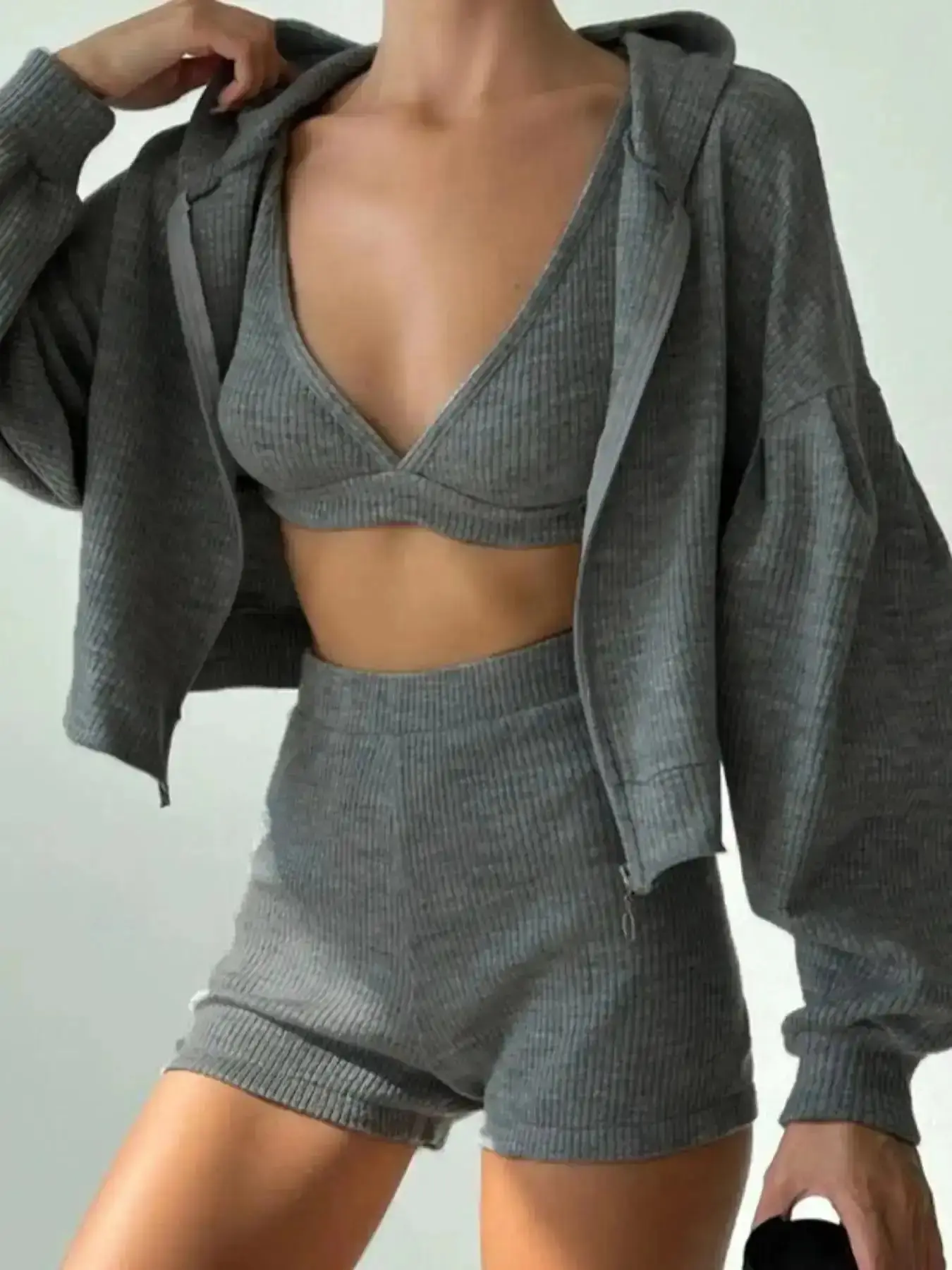 Women's Solid Zip Up Crop Hoodie and Bra and High Waist Shorts Three-piece Set, Sweatsuit Matching Casual Fashion Cozy Three Piece Outfits for Daily Outdoor Wear, Clothes for Spring Fall