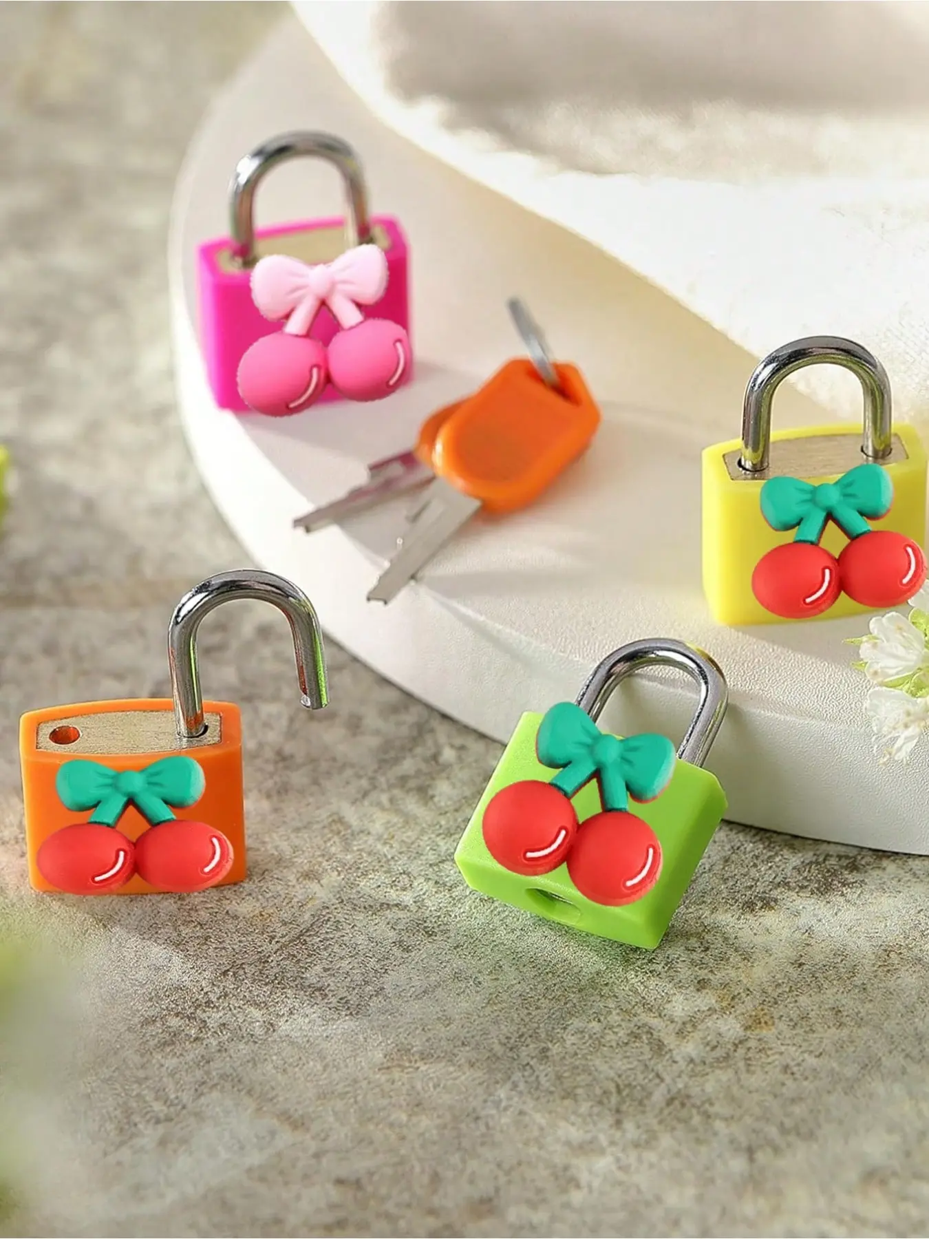Luggage lock, Locks with keys, small trolley suitcase padlock with key, copper core with sturdy plastic shell (cherry pattern for easy matching), compact, travel bag metal key lock, durable brass lock core, Anti Theft Padlock