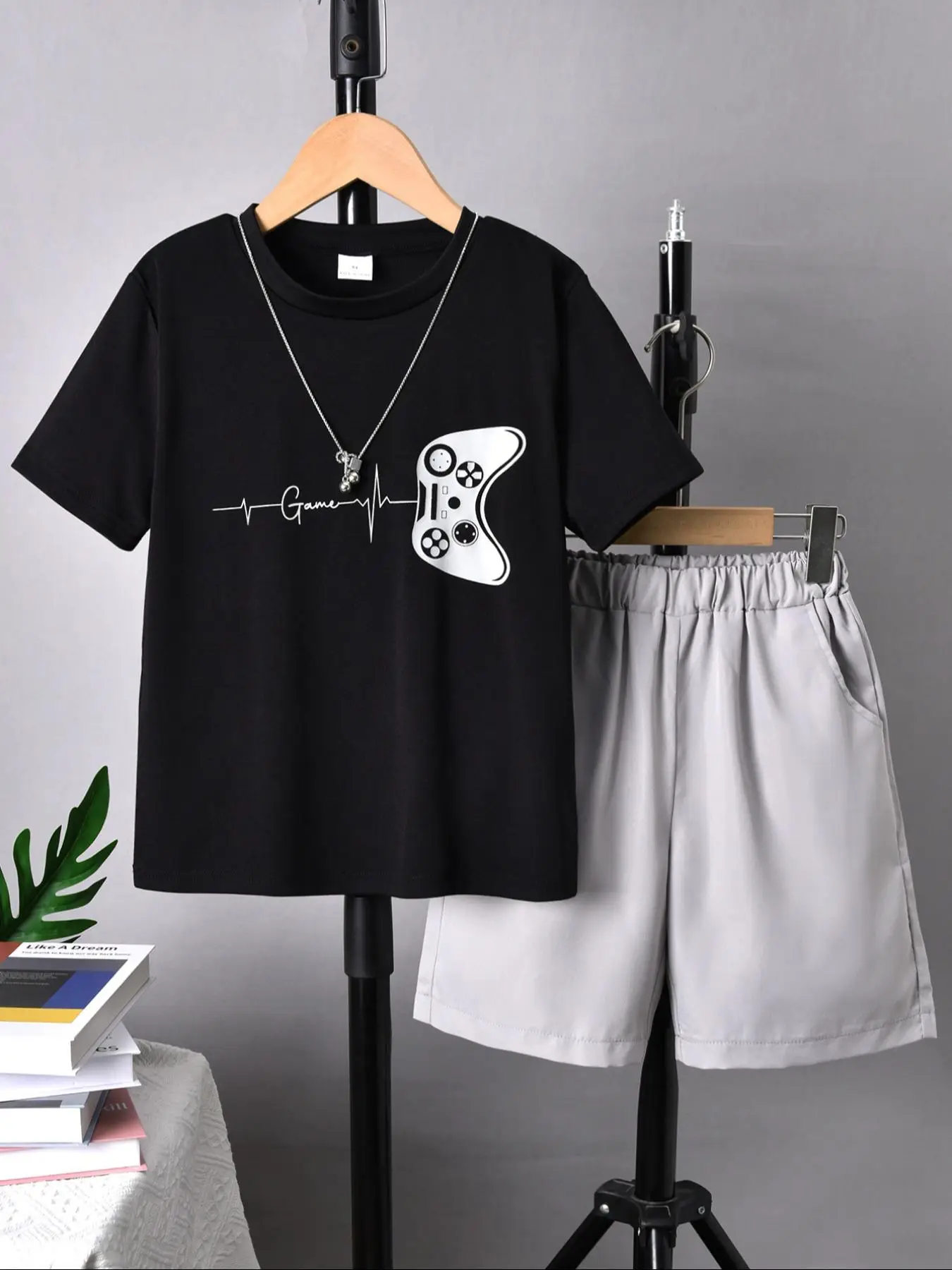 Two-piece Set Boy's Cartoon Print Short Sleeve Tee & Shorts Set, Casual Round Neck T-shirt & Elastic Waist Shorts, Kids Summer Clothes