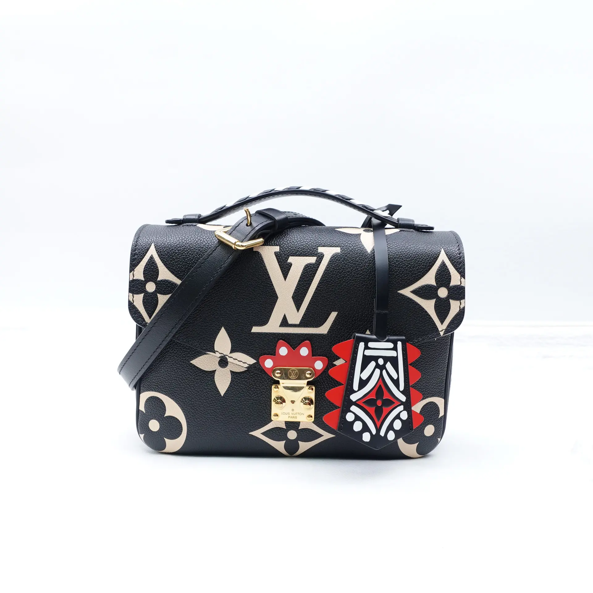 Pre-owned Louis Vuitton Calfskin Shoulder Bags Pochette Metis Black&Beige Shoulder Bag T10333695
