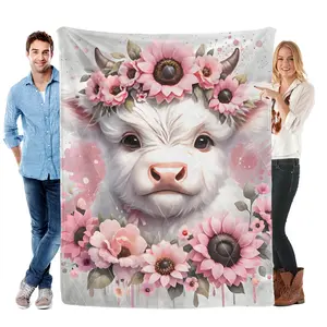 Cartoon calf pattern printed flannel blanket, a set of soft and warm comfortable throw blankets, suitable for home, office, travel, and decoration of children's rooms - a multi-functional blanket.