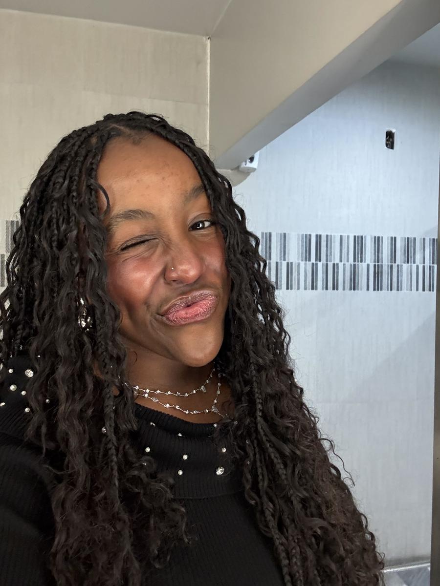 Item: Spanish Curl, 20”(100 gram/Bundle)