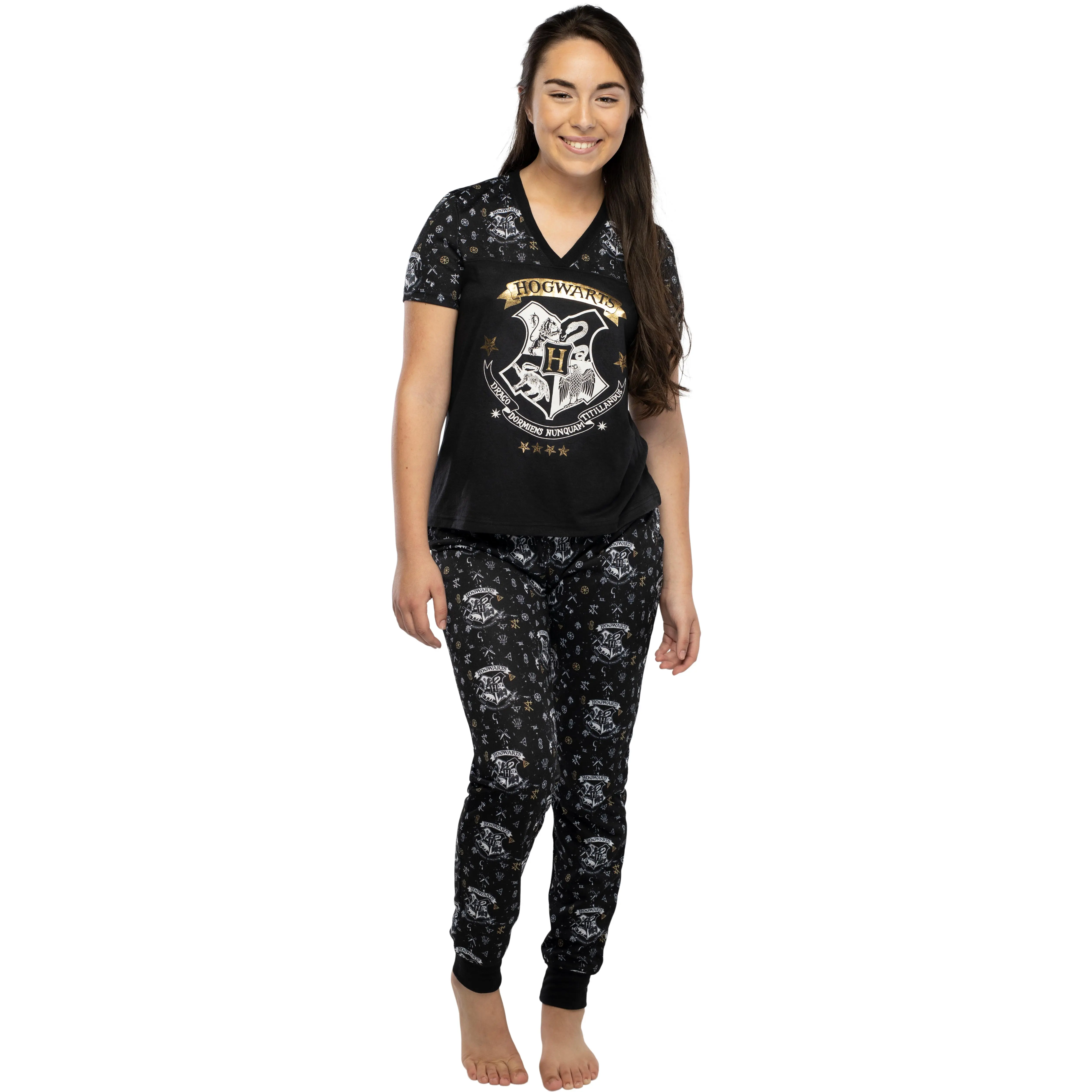 Harry Potter Women's Juniors Hogwarts Castle Crest Foil Print Jogger 2 Piece Pajama Set