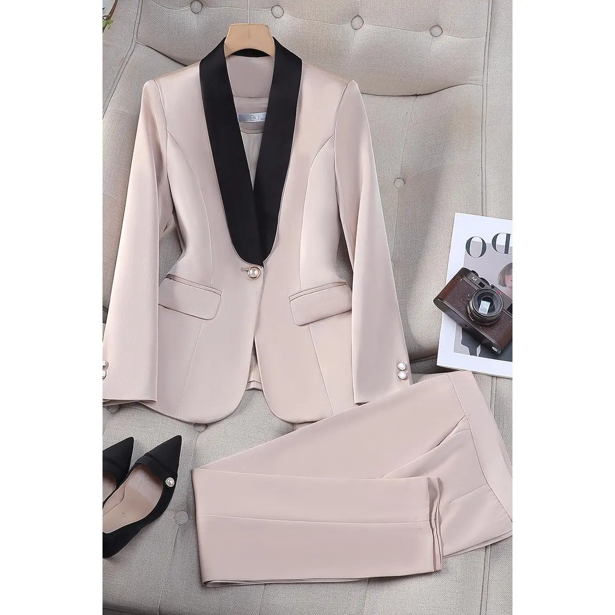9608 Apricot colored suit+pants made of