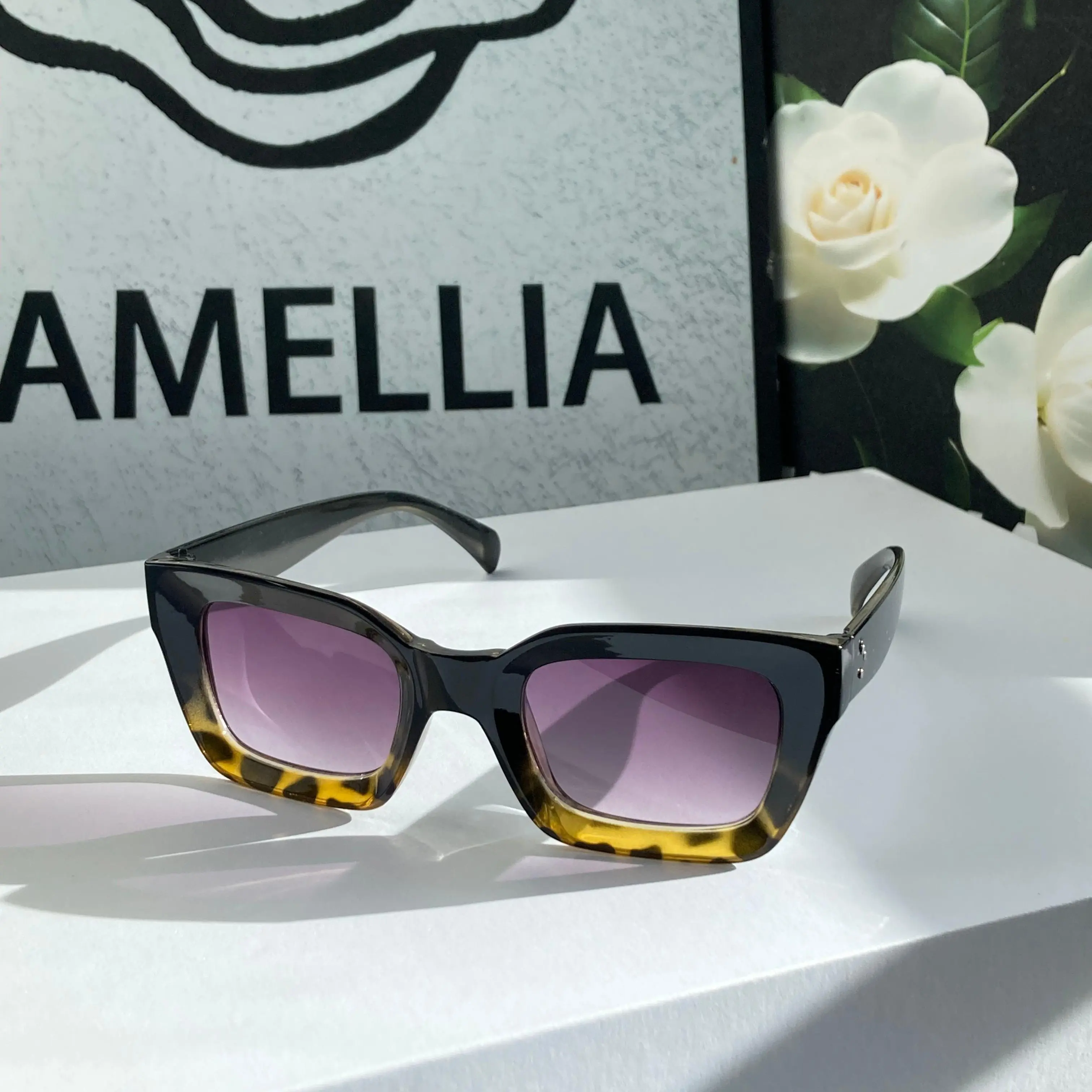 Women's Fashion Frame Eyeglasses - Oversized Rectangle Full Rim Leopard Print Thick Statement Wide Temples, Clear/Gradient Polycarbonate Lenses, Y2K Preppy Stylish Trendy Eyewear Accessories