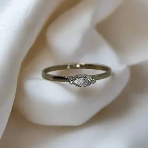 Simply Set Marquise Solitaire