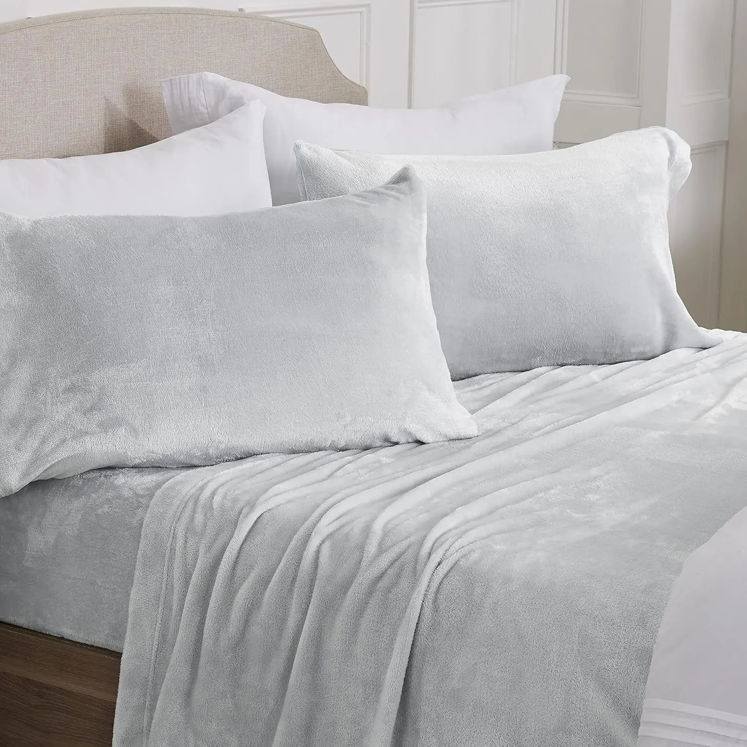 Queen Size Micro Fleece Sheets Set, Ultra Micro with Extra Deep Pockets, Super Plush Polar, Breathable, Fade Resistant, Light Grey