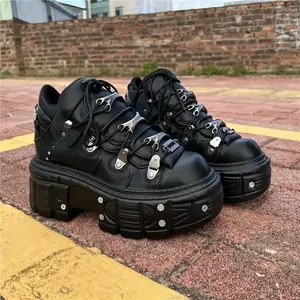 Unisex Retro Punk Chunky Platform Lace-up Shoes With Metallic Accents, Casual Footwear Sneaker Black