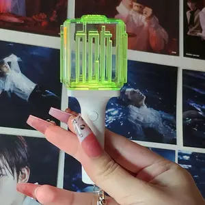 Kpop Mini Light Stick Keychains Creative Lights Keyrings Bag Pendant Key Tings Fans Collections Gifts keychain