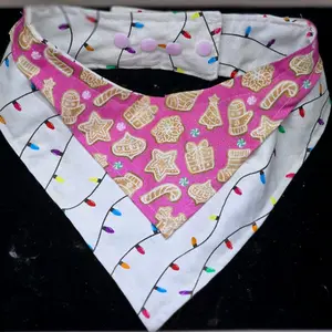 Boutique+Double Point Bandana for Dogs and Cats - Christmas Themed