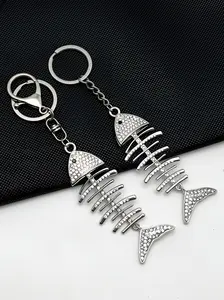 1 piece of creative fish head skeleton pendant keychain a punk hip hop accessory for women's bags and cars a keychain ornament suitable for both men and women