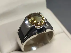 5 Carat Oval Cut Color Changing Lab Alexandrite Sterling Silver 925 Handmade Men's Plain Ring