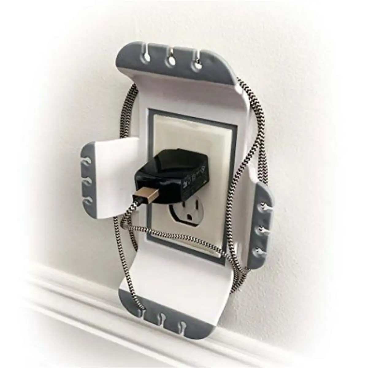 212 MAIN Jobar JB8500 Ideaworks Wall Outlet Organizer, Organizes Cables, Fits Standard Outlets, Cable Management Kit
