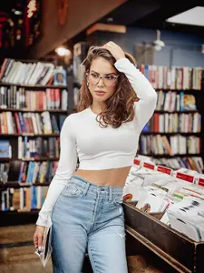 Women Eyeglasses Nerd Geek Sexy Schoolgirl Glasses Trendy Square Frames