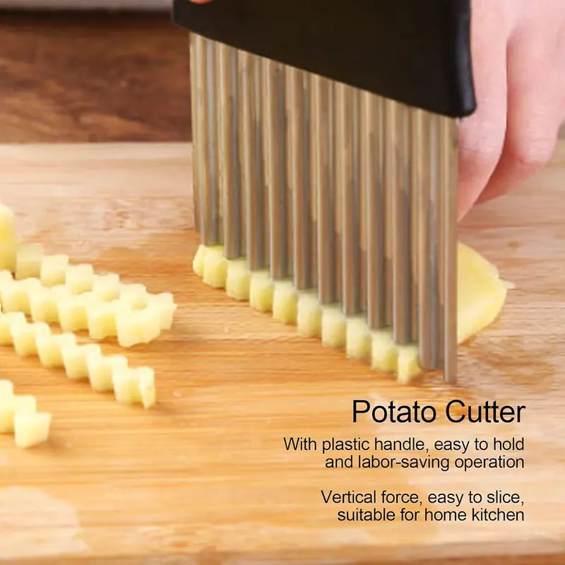 1 PCS Large Wavy Stainless Steel Blade Veggie Cutter, Multifunctional Kitchen Utensil, Ergonomic Comfort Grip, Sharp Durable Blade, Perfect for Cutting Fries and Preparing Salad, Dishwasher Safe Practical Hand Tool for Daily Home Food Processing