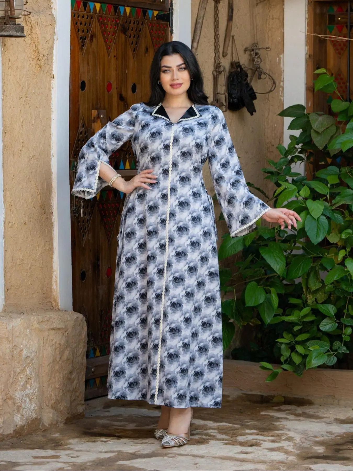 Women's Floral Print Belted Dress, Modest Long Sleeve Arabian Dress for Daily Wear, Ladies Clothes for All Seasons