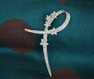 Vintage Crystal Floral Ribbon Brooch Pin Rhinestone Wedding Anniversary Brooch Pin