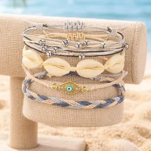 Adjustable beaded bracelet