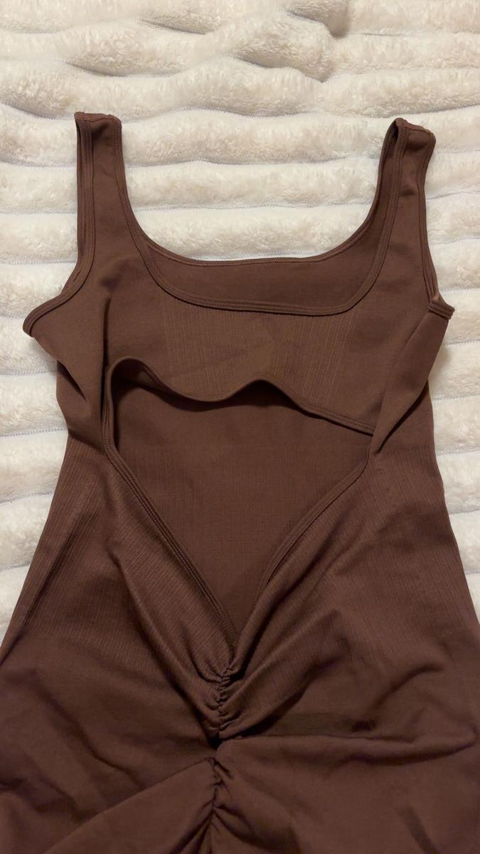 Item: Coffer Brown, M