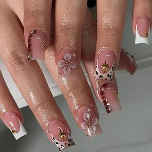 24pcs Sweet Cool Atmosphere Nails, Clear Nude Base, Classic Leopard Print, 3D Flowers, Beads, Oval Short Nails, Enhances Hand Shape