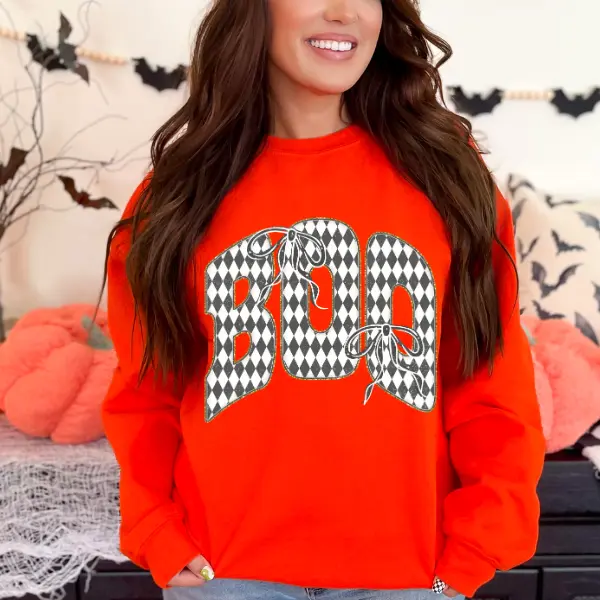 Women’s Vintage Halloween Graphic Sweatshirt, Harlequin Bow Spooky Season Crewneck, Gildan 18000 Unisex Pullover
