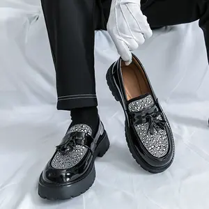 ONXITOM Men's fashionable PU leather slippers, casual tassel decorated office shoes, loafers, minimalist design round toe leather shoes, business style flat shoes for daily wear Flatform Stylish Footwear