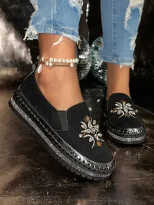 Heavy-Duty Rhinestone Embroidered Loafers, Thick Sole Lazy Shoes, Ethnic Style Commuter Casual Women's Shoes, One-Click Slip-On