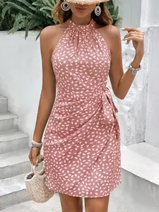 A women's fashion new floral print halter neck zipper sleeveless pleated short Fitted Lady dress, Womenswear, suitable for summer, vacation, dates, and gatherings.