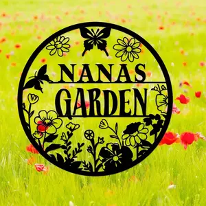 Personalized Metal Flowers Garden Stake, Custom Garden Name Sign, Floral Garden Sign, Outdoor Garden Decor, Metal Garden Art, Gift for Gardener