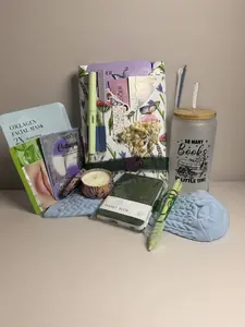 Book Box: Cozy Night In Bookish Blind