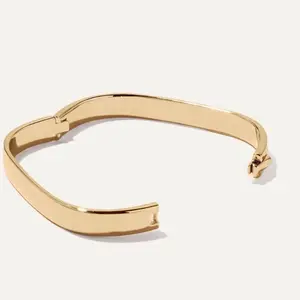 Polish Clash Rectangular Steel Bracelet for Special Occasion and Everyday Wear Sleek Design Durable Material Versatile Accessory