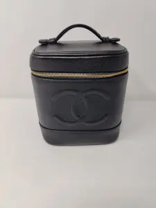 Pre-owned CHANEL Caviar Leather small leather goods Caviar Vanity AD012
