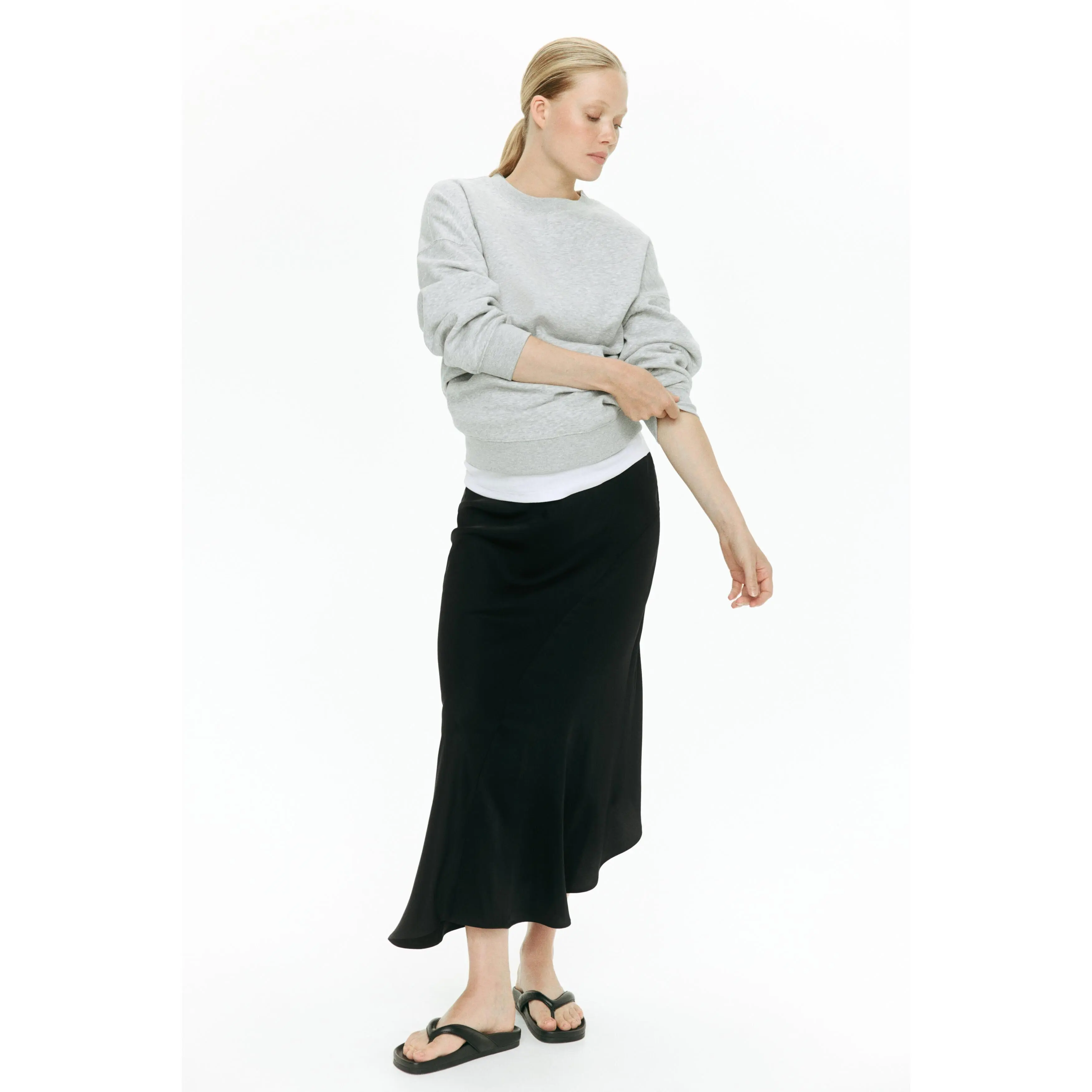 H&M MAMA Asymmetric satin skirt