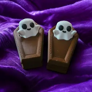 ghost coffin keychain clicker