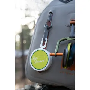 Fly Fishing Magnetic Fly Holder – Zyn Can Insert
