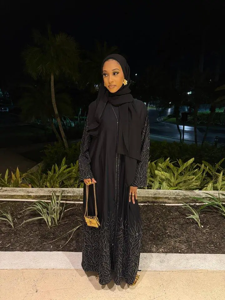 Black Lightning Abaya Set with Rhinestones on Sleeves & Bottom Elegant Matching Hijab Fashionable Women's Wear