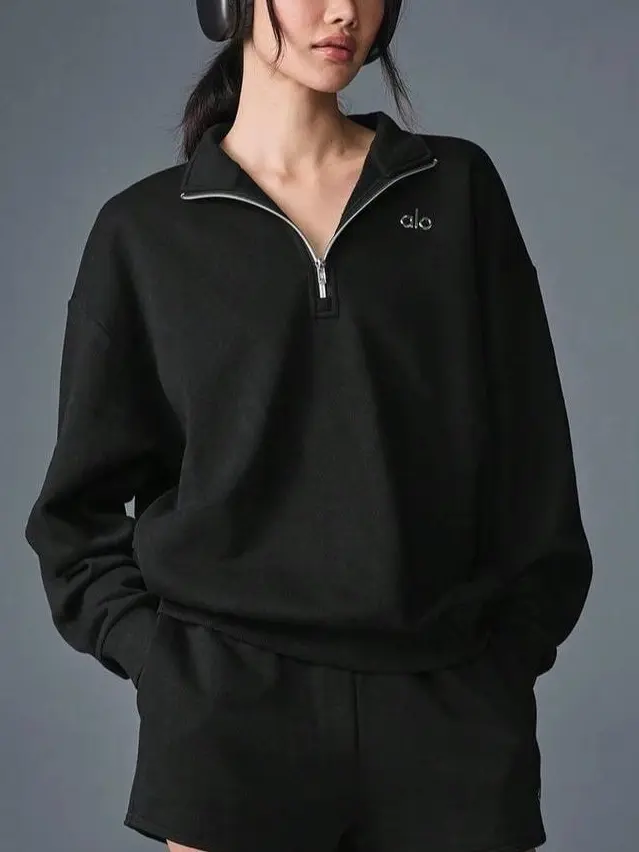 Alo Yoga Accolade 1/4 Zip Pullover Unisex Style. Designed For A Boxy Oatmeal Heather, Menswear