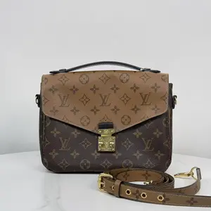 Pre-owned Louis Vuitton Monogram Reverse Pochette Métis 20831279