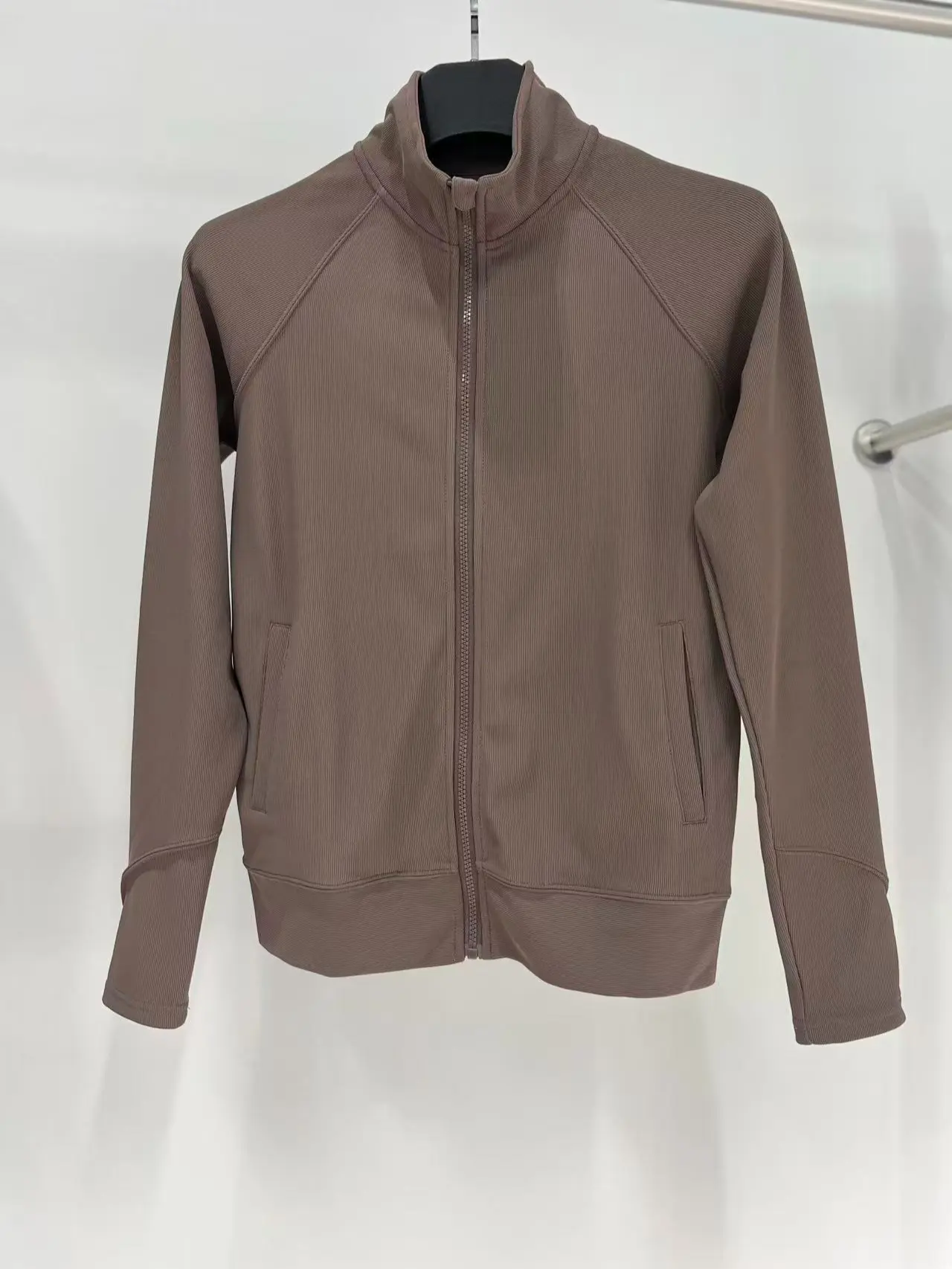 LUCKY CHICO Women's brown zipper jacket with pockets - lightweight and comfortable design