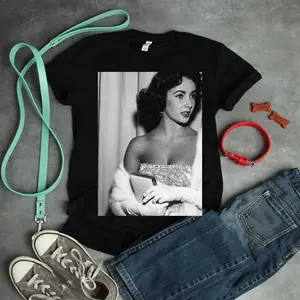 Elizabeth Taylor  1T-Shirt