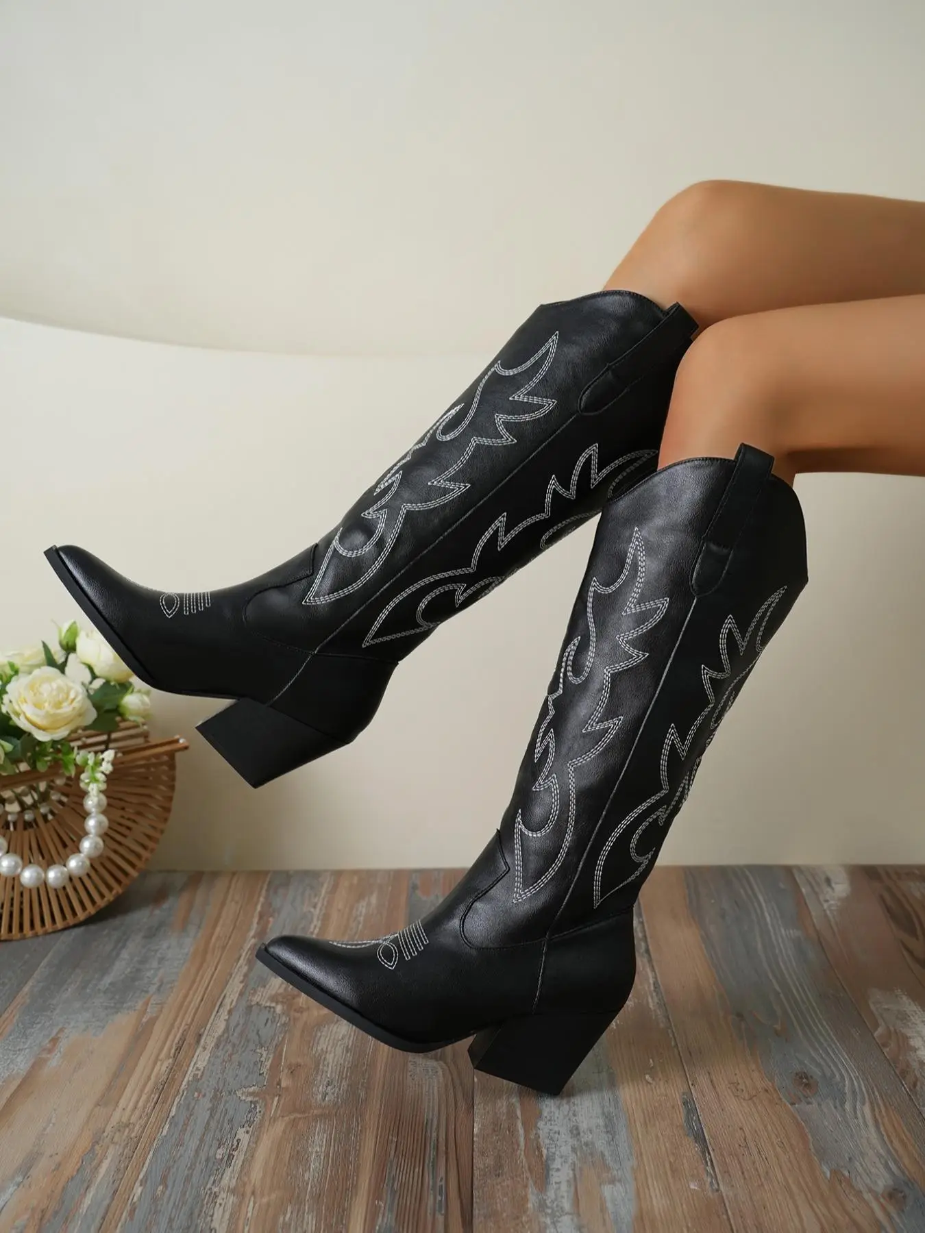 Women's Fashion Embroidering Design Black Cowboy Boots, Pointed Toe High Heel Boots for Party, Daily Clothing Decor for Women, Thigh High Boots Winter