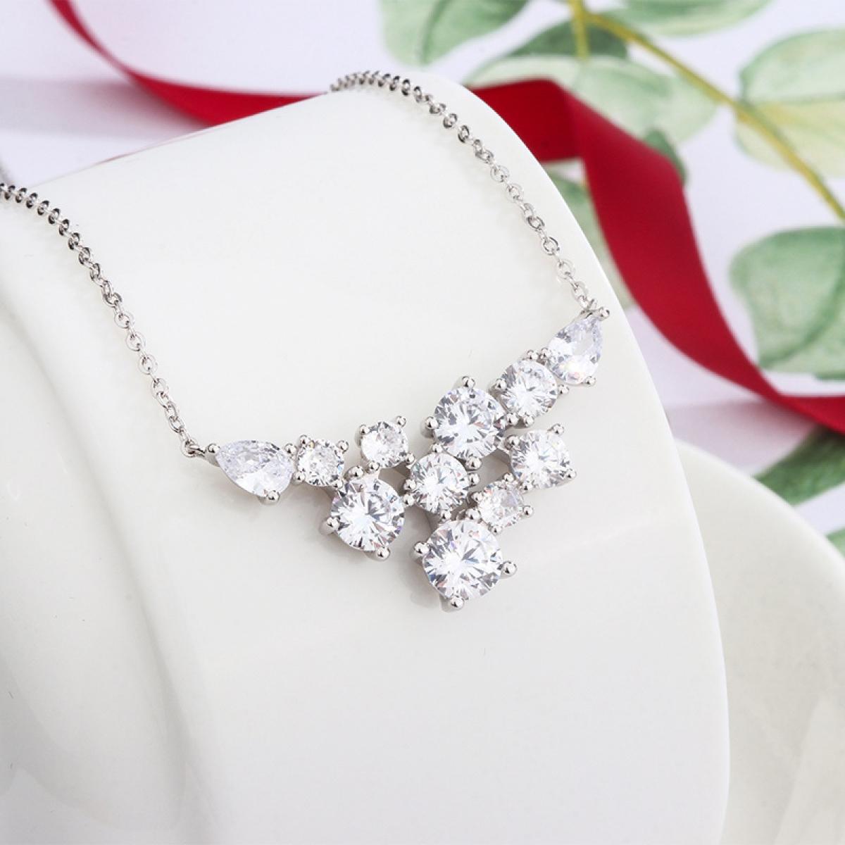 Dainty Multi-Shape Sparkle Cluster Necklace, Smooth Polished Link Chain, Elegant Feminine Statement Jewelry, Versatile Formal & Casual Accessory, Perfect Gift for Fashion Lovers, Timeless Design for All Occasions