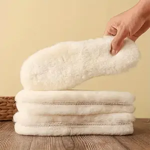 Winter Wool Insoles - For Women and Men - 1 Pair - Thick Fluffy Warm Shoe Inserts with Anti-Cold Breathable Sweat-Absorbing Comfort Soft Sole