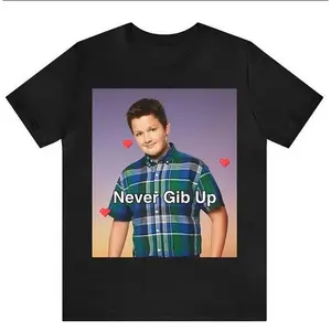 [100% Cotton] Never Gib Up - Gibby ICarly Joke Funny Gen Z Shirt Dank Meme Quote Out Of Pocket Humor Nickelodeon Gift For Her T-Shirt For Men And Women