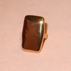 Marquee Ring