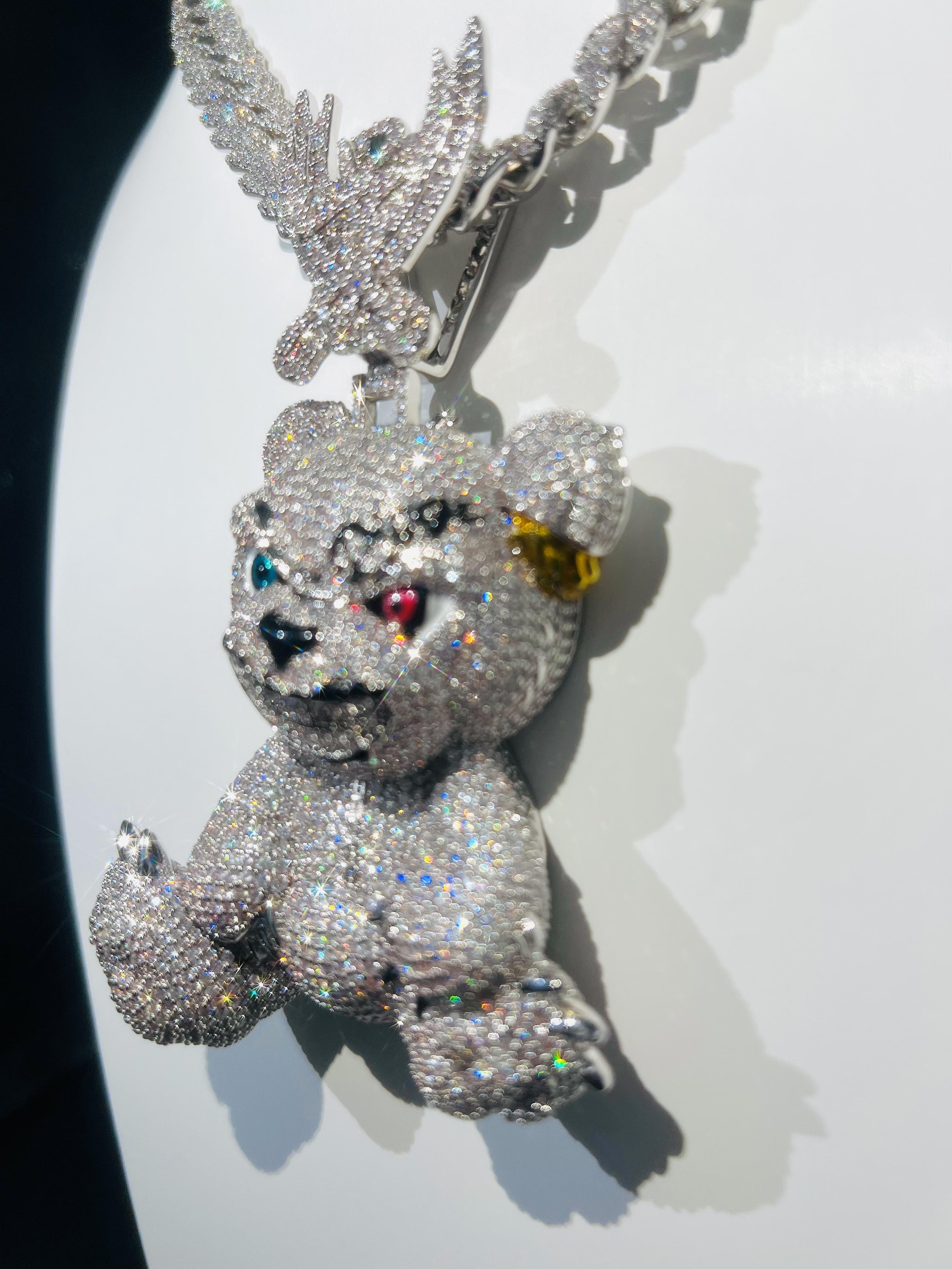 Luxury Little Ice Bear Customized Pendant Ice Crystal Electroplating Process Full Diamond Luxury Pendant Hip Hop Style Little Bear Silicone Diamond Path Tester Gold Plated Fashion Trend Hip Hop Street Culture Jewelry, Father's Day and Mother's Day Gifts