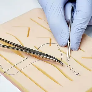 Medical Silicone Suture Practice Pad, Oral Veterinary Care Training Skin Model for Medical Students, Pre-Cut Incision Suture Practice Mat, Large Size Surgical Suture Training Teaching Aid, Simulated Skin Irregular Opening