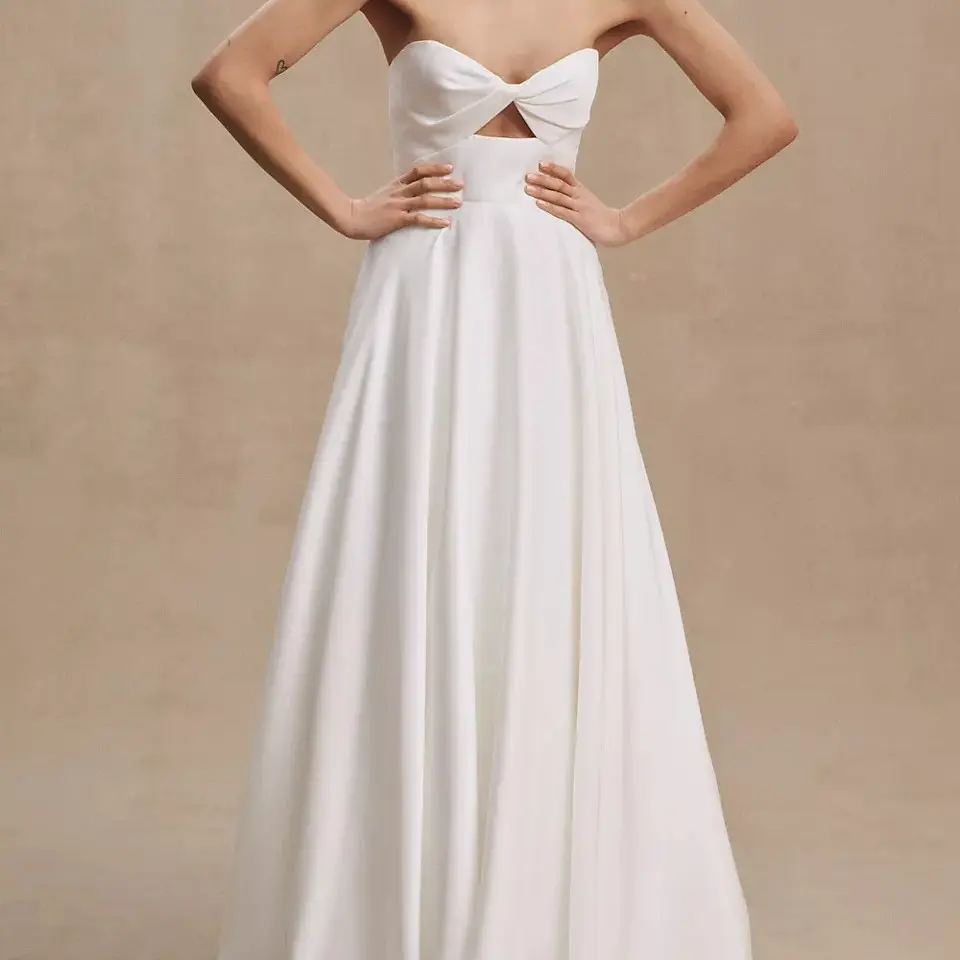 Strapless Sweetheart A-Line Wedding Gown Wedding Sweetheart Neck Elegant Maxi