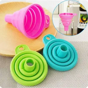 DHL 1000pcs high quality Mini Silicone Gel Foldable Collapsible Style Funnel Hopper Kitchen cooking tools SN1177